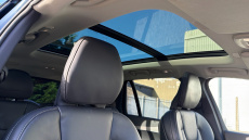 Volvo XC90 2.0 B5P Plus Edition Dark 5dr AWD Geartronic Petrol Estate